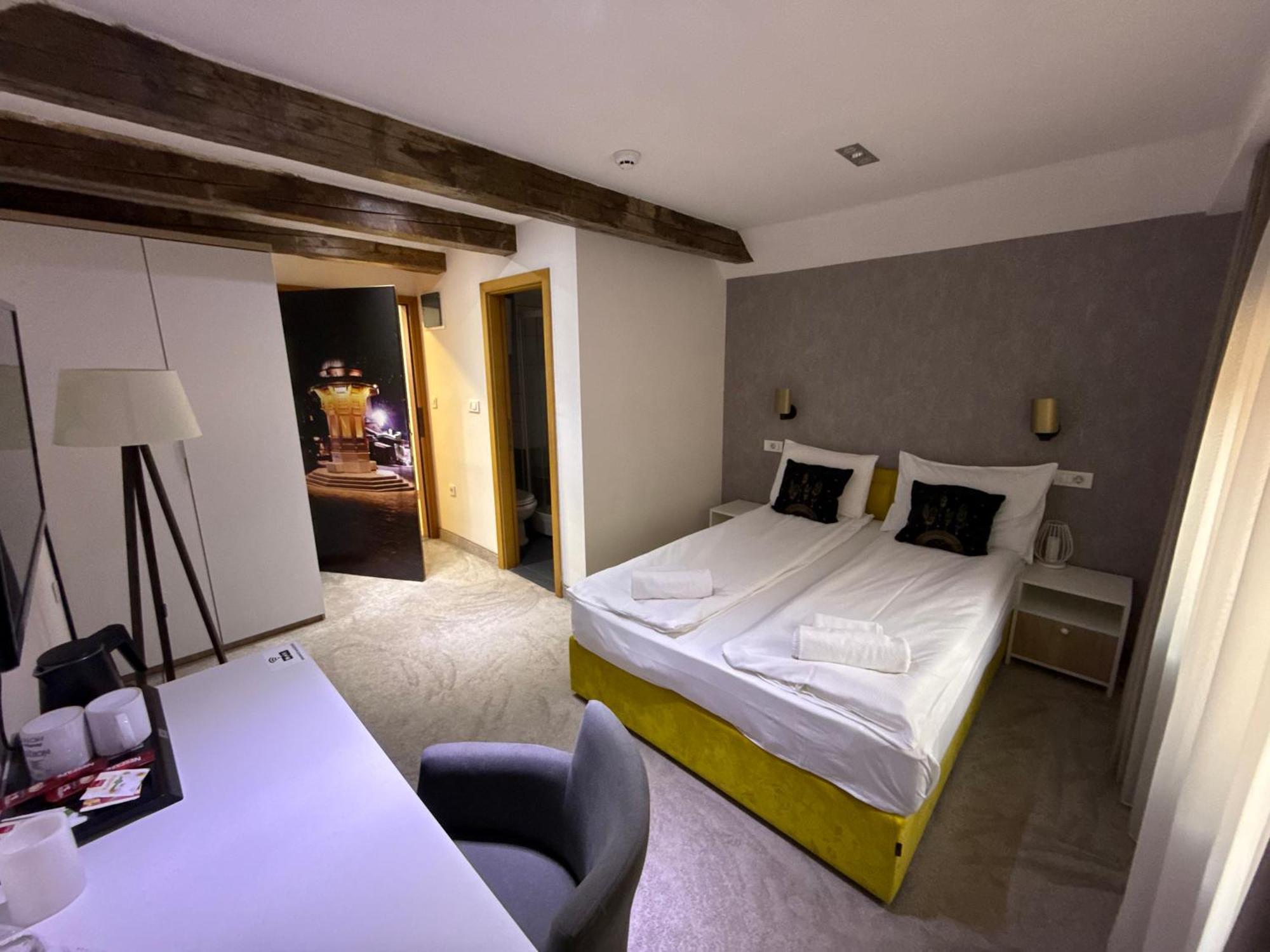 Deluxe Nortel Hotel Sarajevo Bagian luar foto