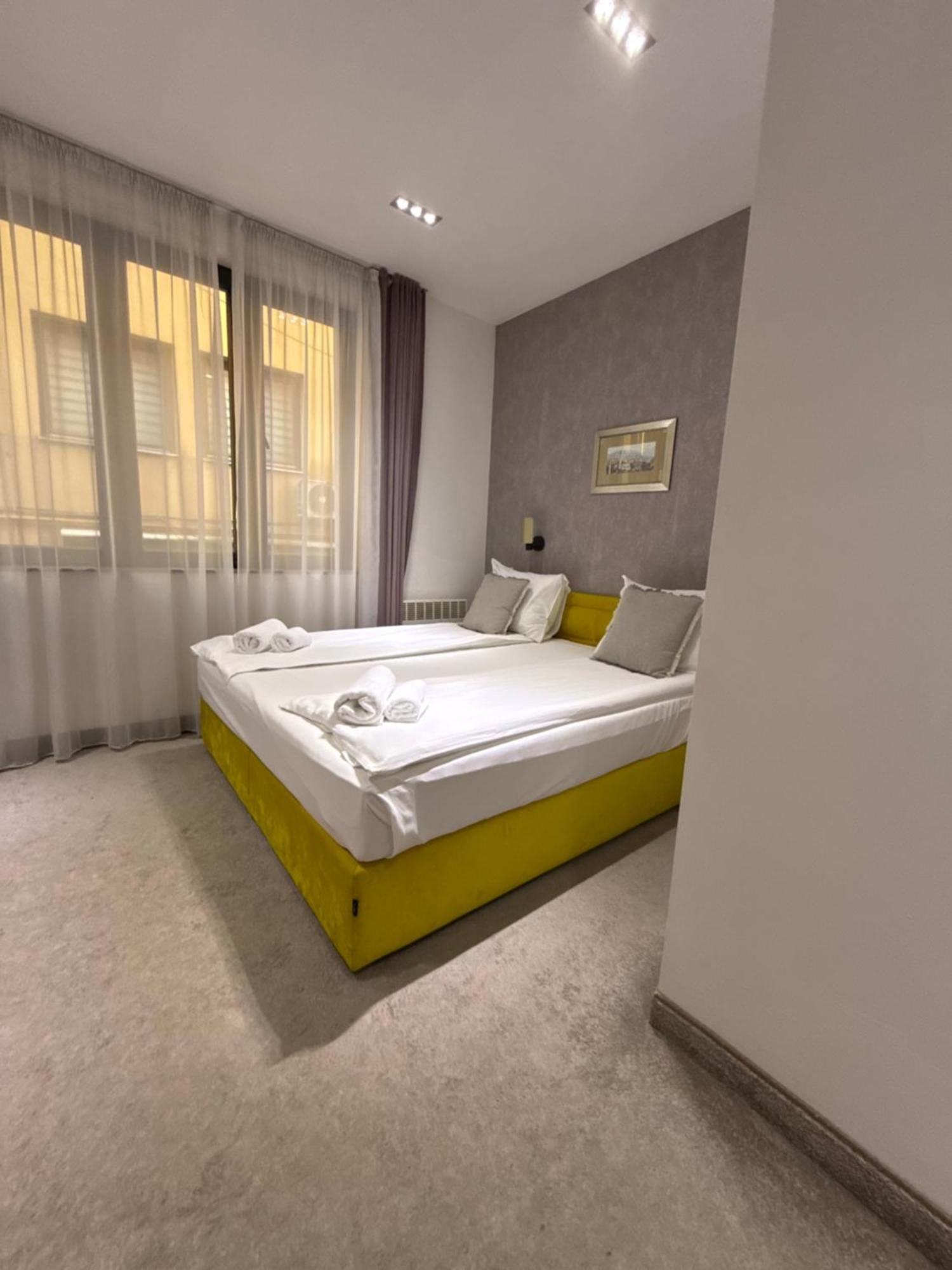 Deluxe Nortel Hotel Sarajevo Bagian luar foto