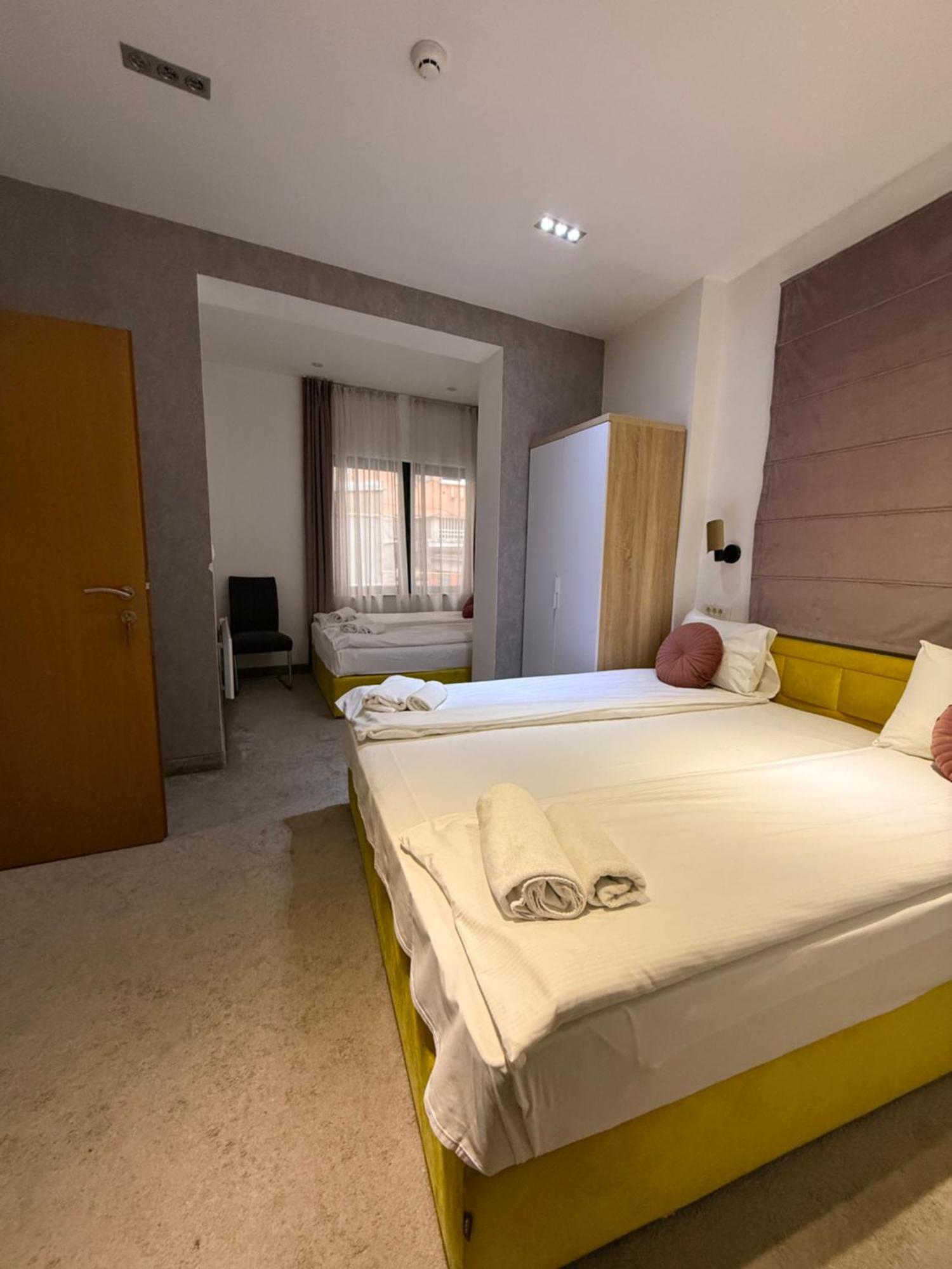 Deluxe Nortel Hotel Sarajevo Bagian luar foto